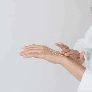Salt Scrub Benefits for Eczema Treatment